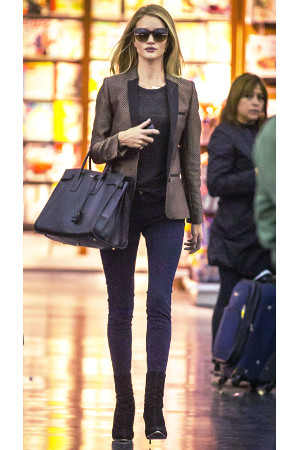 Airport cool on Rosie Huntington-Whiteley