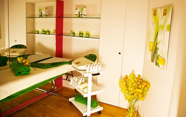 Strawberry treatment Beauty Clinic Fulham