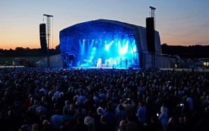 Live music and entertainment in Surrey with The Jockey Club Live